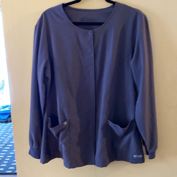 Smoke gray scrubs - Picture 1 of 4